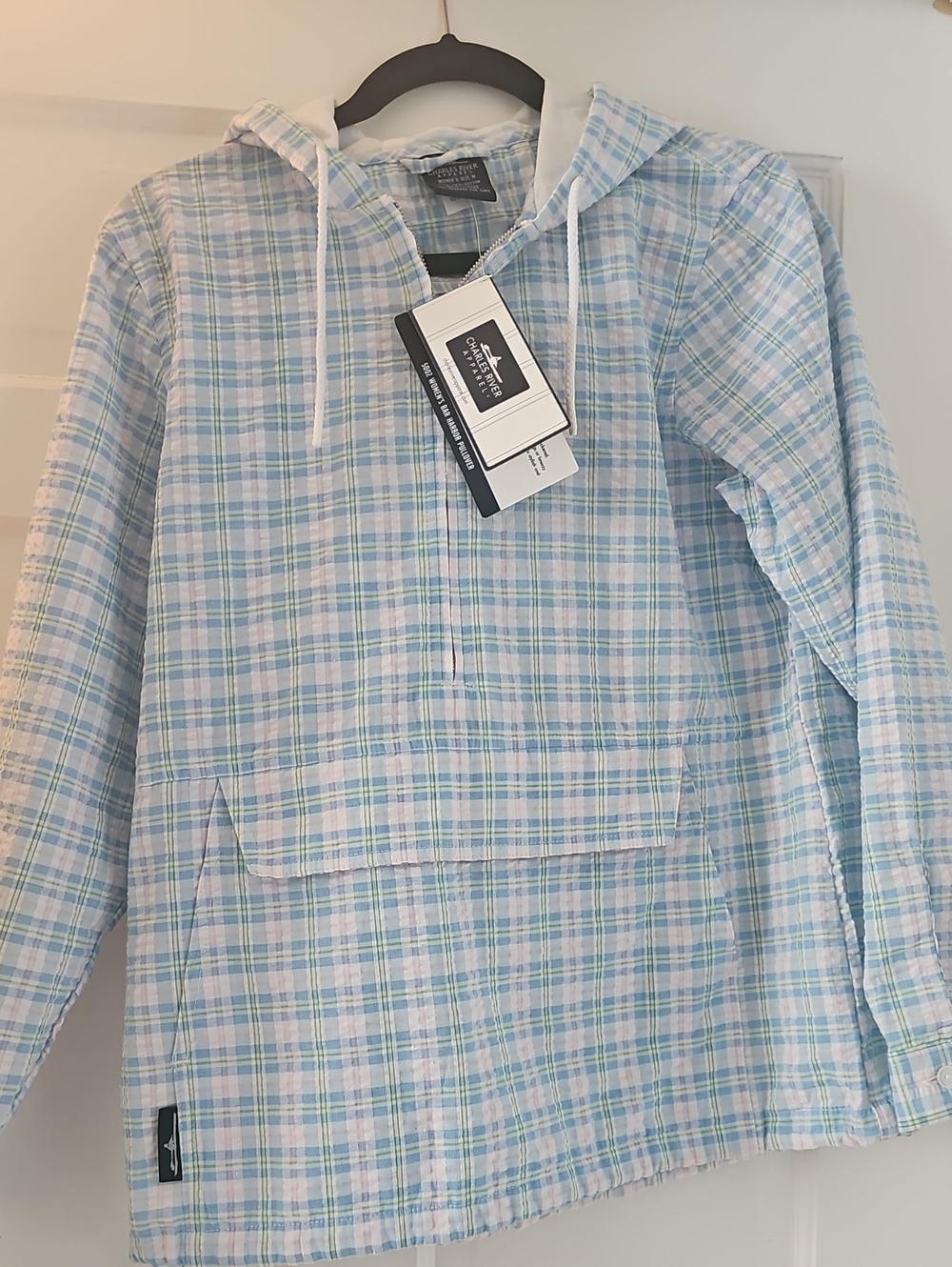 Nwt Charles RIVER Pullover